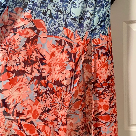 Colorful Maxi-dress - Picture 6 of 8